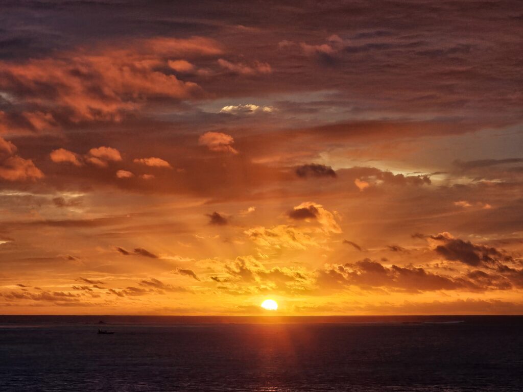 Tahiti sunset
